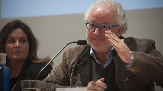 Fernando Francés está investigado (antes imputado) por un delito contra el patrimonio histórico