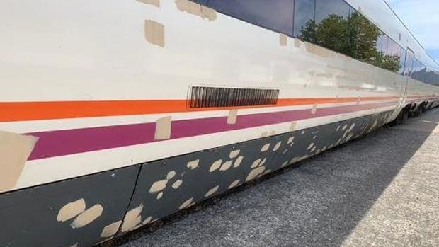 Imagen de uno de los trenes Altaria que unen Algeciras con Madrid