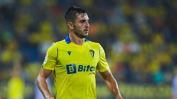 Cádiz CF: Víctor Chust tiene madera de líder