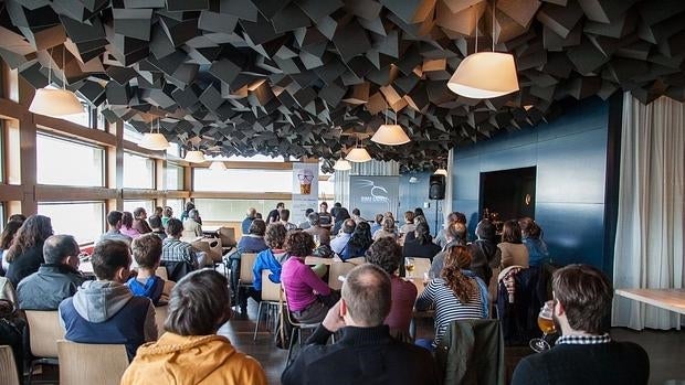 Una charla científica en un bar en la edición del pasado año