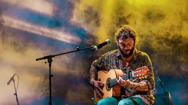 El artista gaditano Juanito Makandé, en su concierto de este sábado