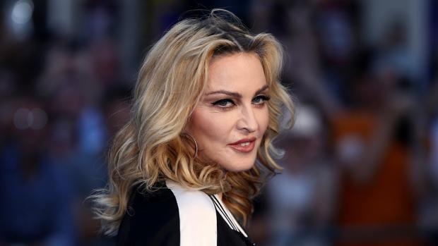 Madonna en el estreno mundial de «The Beatles: Ocho días a la semana» en Londres