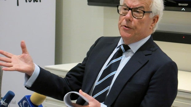 Prestigiosos escritores británicos como Ken Follett (imagen) expresarán su «preocupación» ante los acontecimientos políticos del Reino Unidoy su rechazo al «Brexit»
