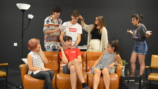 Descarado Teatro presenta 'Así es la vida' en el auditorio de Costa Rica