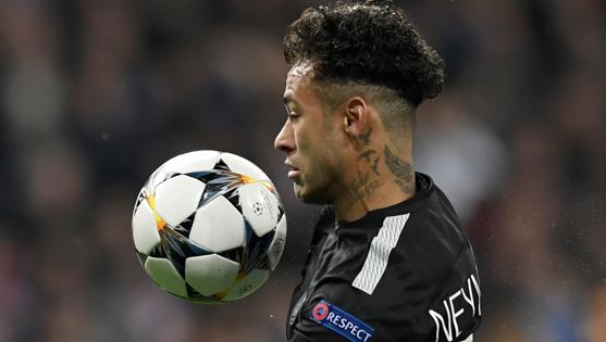 Neymar está siendo uno de los más destacados del partido