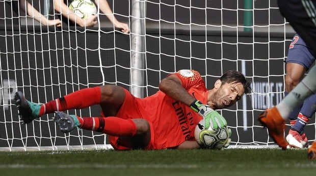 Buffon, durante el amistoso del PSG contra el Bayern en la International Champions Cup
