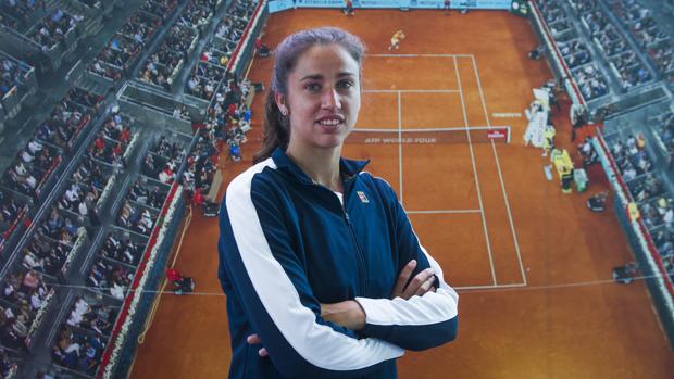 Sara Sorribes posa en la Caja Mágica