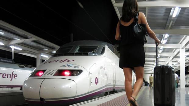 Renfe comercializará un total de 250.000 plazas a 25 euros cada una