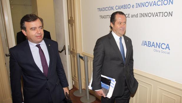 El consejero delegado de Abanca, Francisco Botas, y el propietario del banco, Juan Carlos Escotet