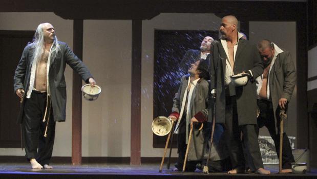 Representación de una obra teatral en el Corral de Comedias de Almagro