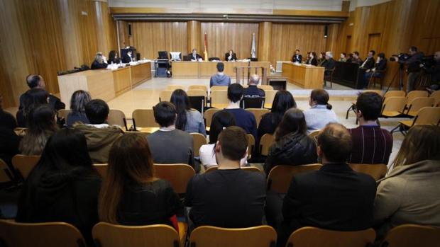 Imagen de la vista oral, ayer en la sección primera de la Audiencia Provincial de La Coruña.