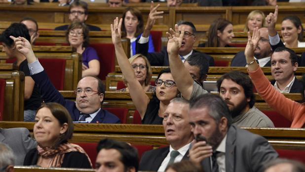 El líder del PSC ha anunciado un recurso de amparo al TC