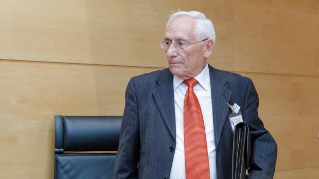 Atilano Soto, este pasado jueves en la comisión de investigación de las Cajas