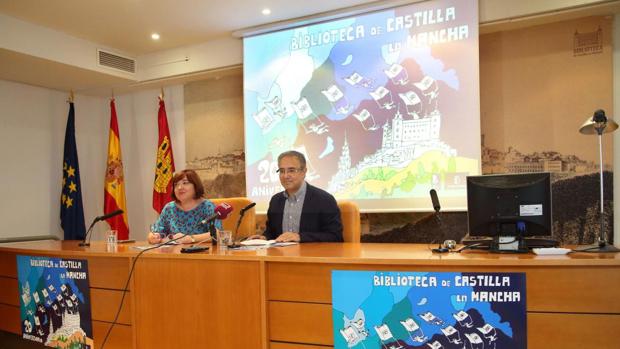 Carmen Morales y Jesús Carrascosa durante la presentación de los actos del XX aniversario