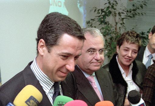 Imagen de Zaplana y Cotino tomada en el año 2001