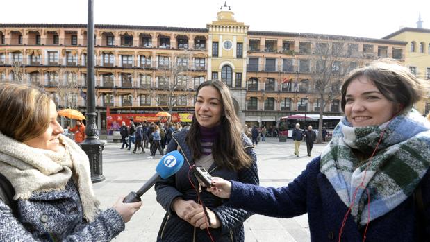 Claudia Alonso en la plaza de Zocodover