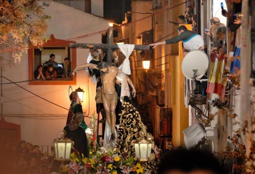 Procesión de la Santa Cruz en Alicante