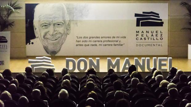 Ilustración con el retrato de Don Manuel, el afectuoso nombre con que llamaban al empresario Manuel Peláez Castillo