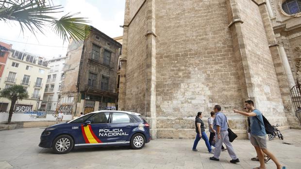 Imagen de archivo de un coche patrulla de la Policía Nacional