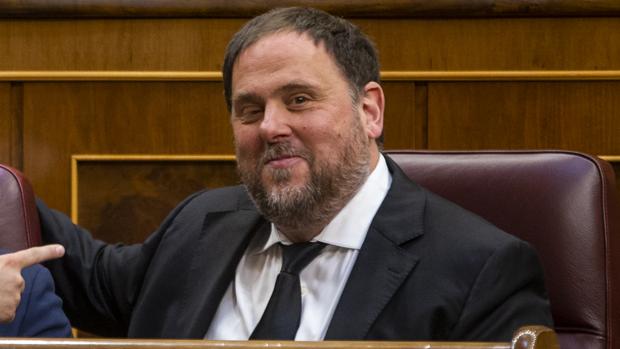 Junqueras en la constitucion del Congreso de los Diputados de la XIII Legislatura