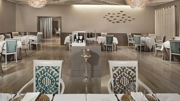 Salón de Alevante, el restaurante de Ángel León en el hotel Meliá Sancti Petri de Chiclana.