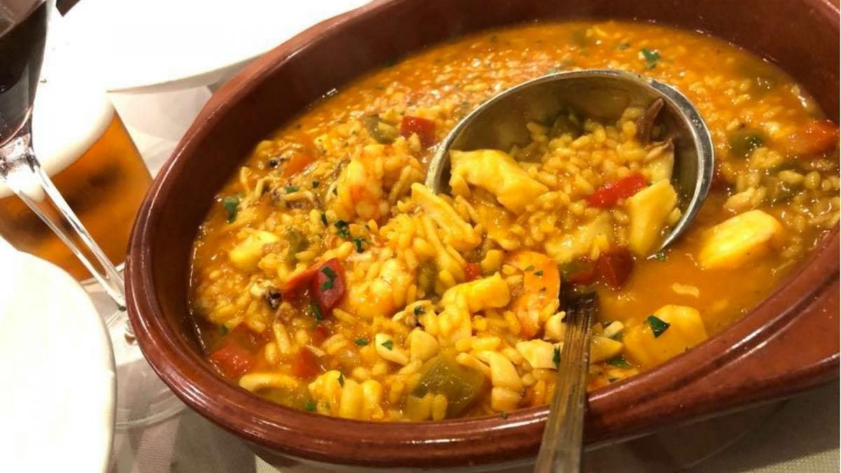 Cazuela de arroz con langostinos de Sanlúcar