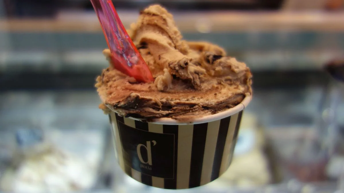 El helado D'Plocia se presenta en tres sabores de tres tipos de chocolate