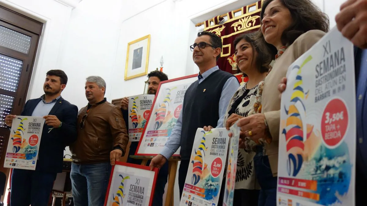 Representantes municipales y de la Diputación presentan el cartel
