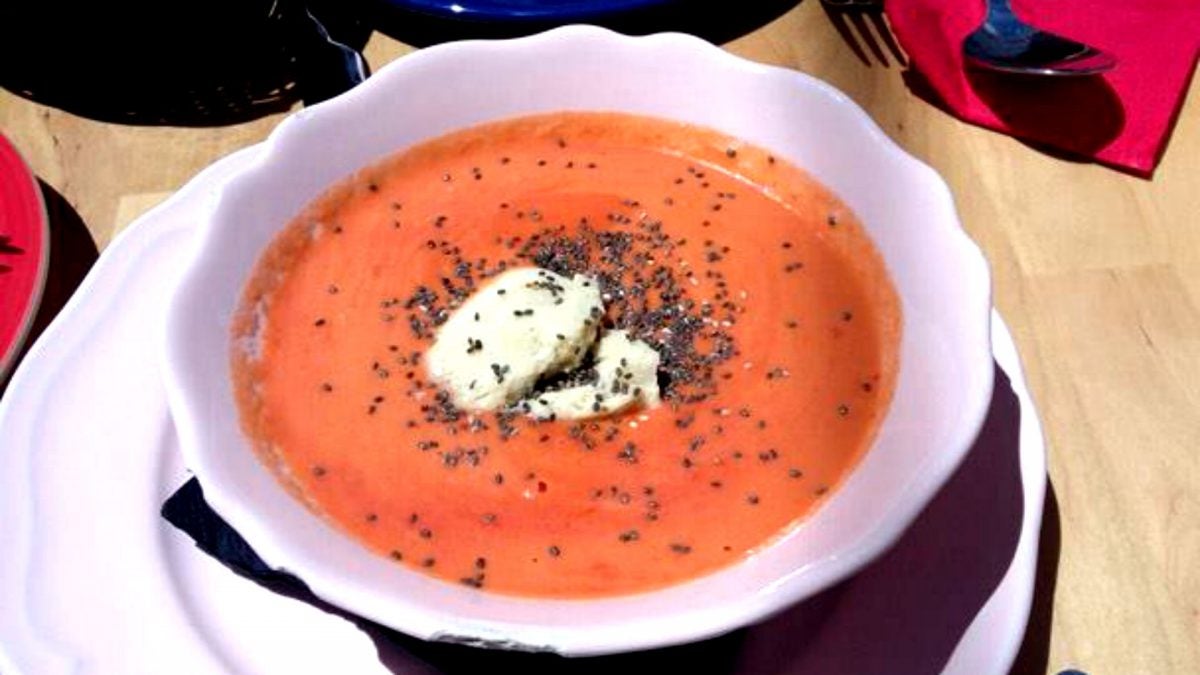 Salmorejo con helado de alcauciles, una sorprendente fusión.