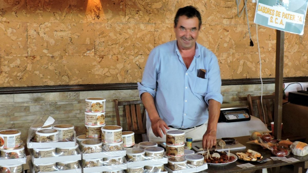 El stand de la fábrica de embutidos Sabores de Paterna en la edición del pasado año.