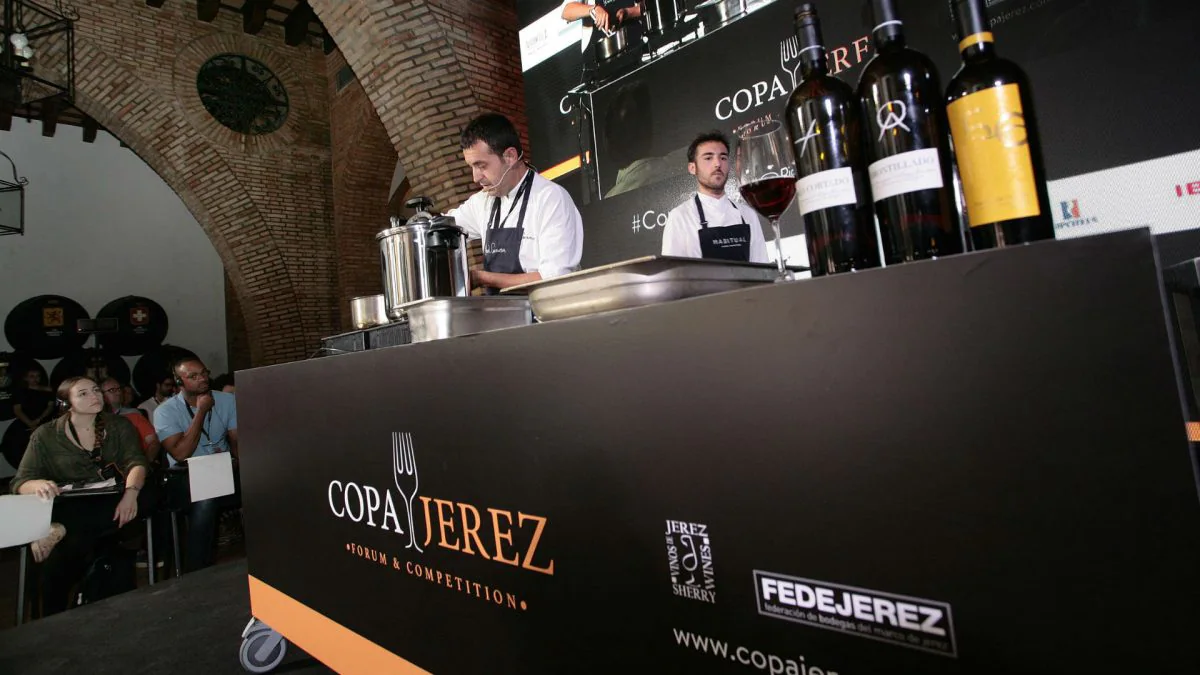 El programa incluye exhibiciones de cocina en directo con el Vino de Jerez como protagonista. | Cedida.