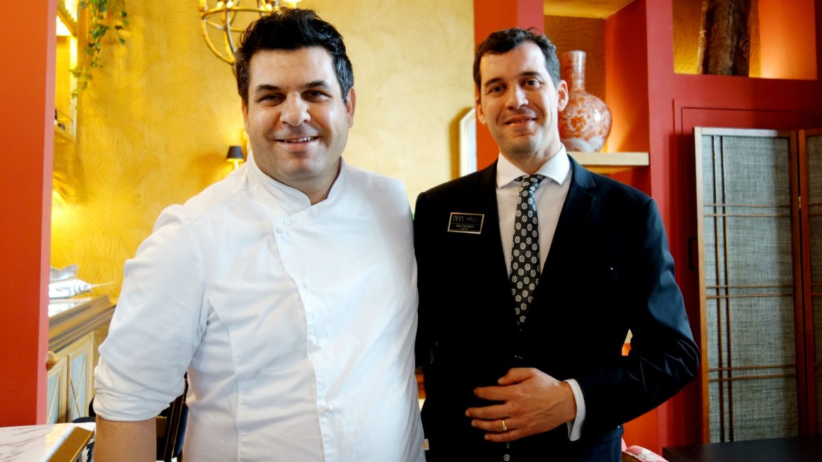 El chef Ángel Taboada junto al maitre Alejandro Cavallero. | G.C.