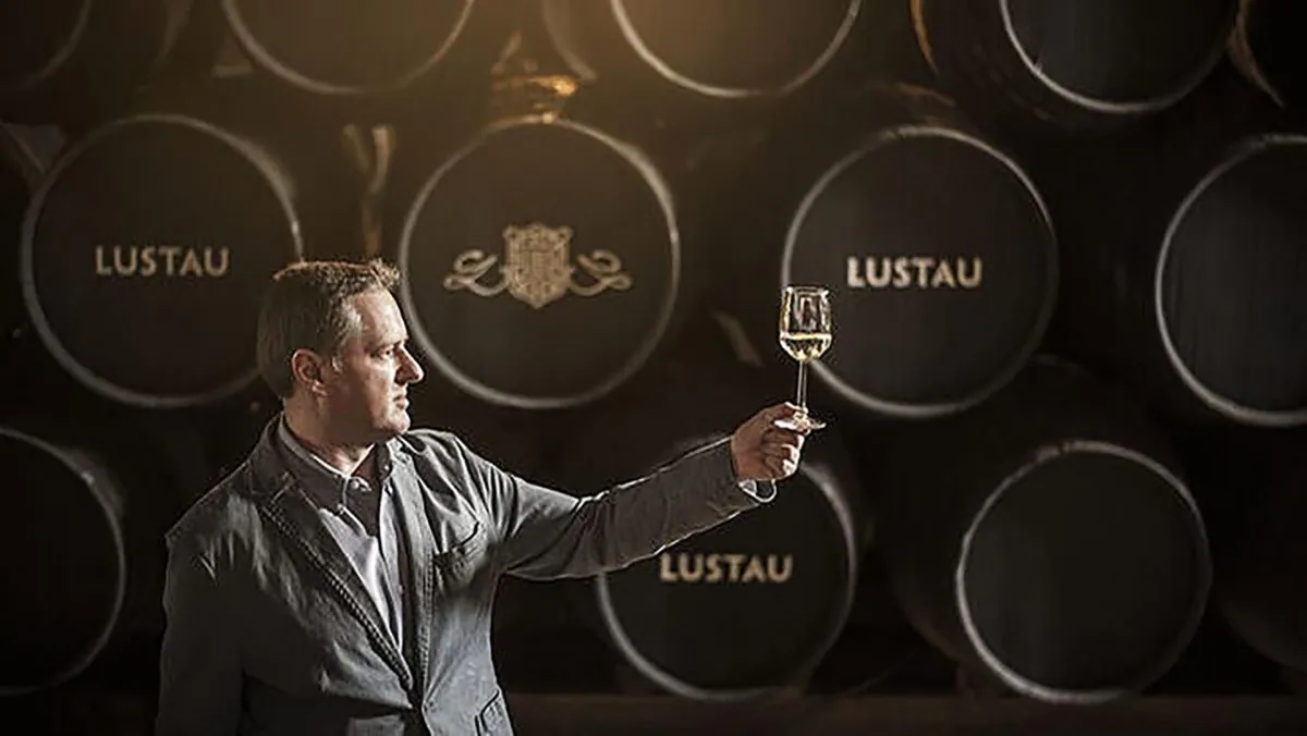 El enólogo de Lustau, Sergio Martínez, nominado  para el mejor de vinos generosos del mundo.