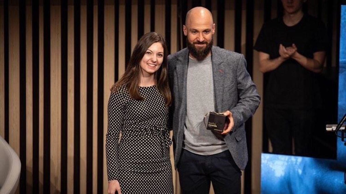 Juan Ruiz Henestrosa, recibiendo el premio. | Foto: Cedida.