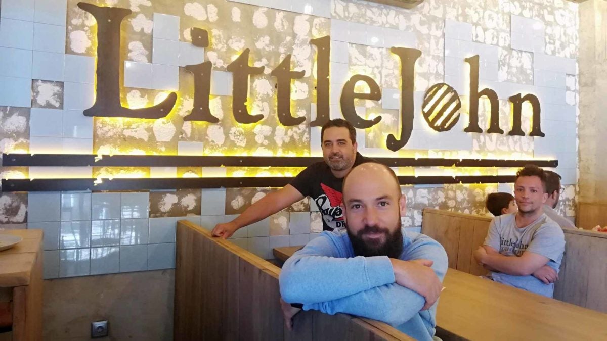 Juan Ruiz con sus socios en Little John. Víctor Nieto y Nacho Lobato.