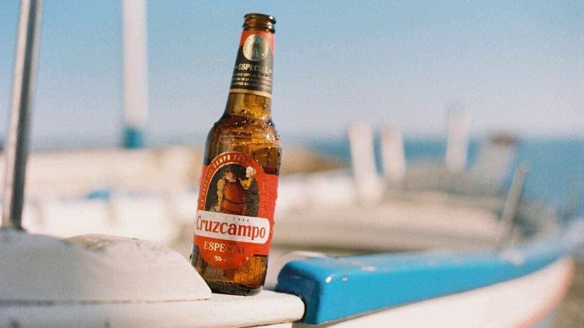 Cruzcampo Especial sigue recibiendo buenas críticas y premios internacionales. 