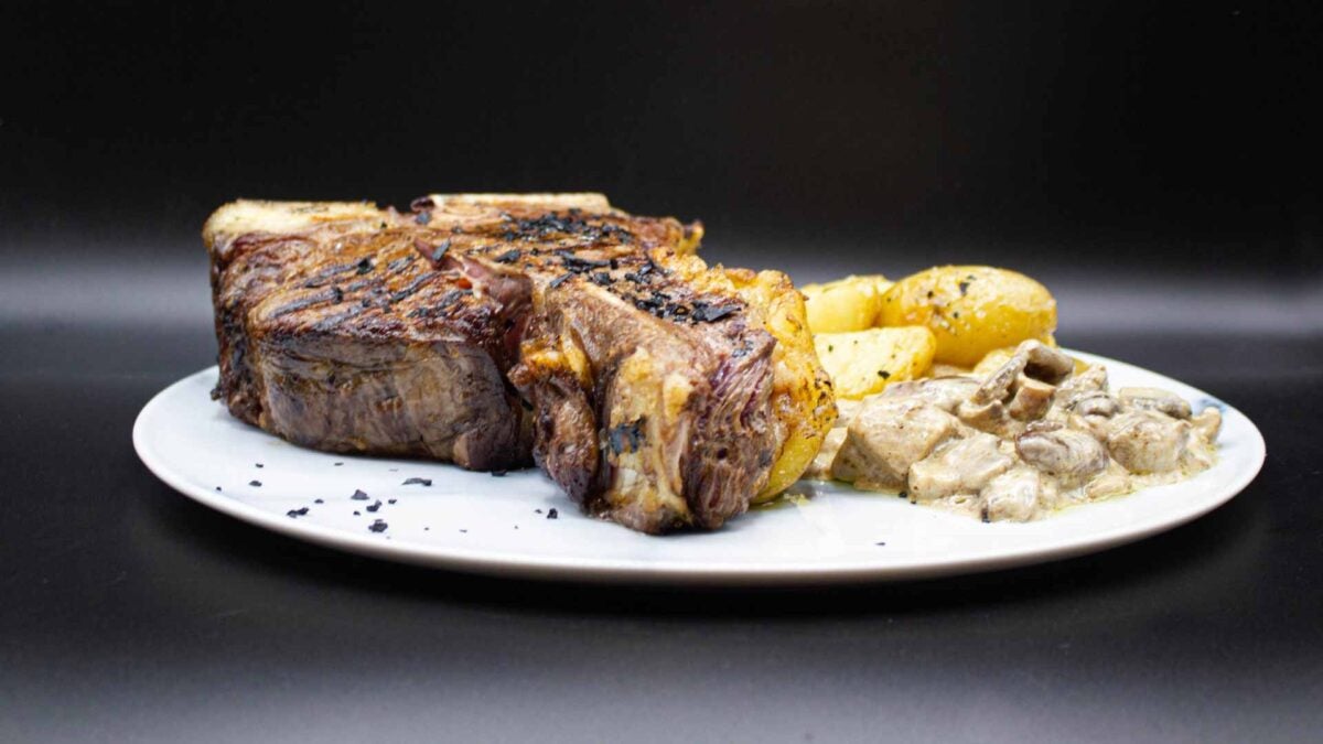 La carne tendrá también relevancia en la nueva carta.