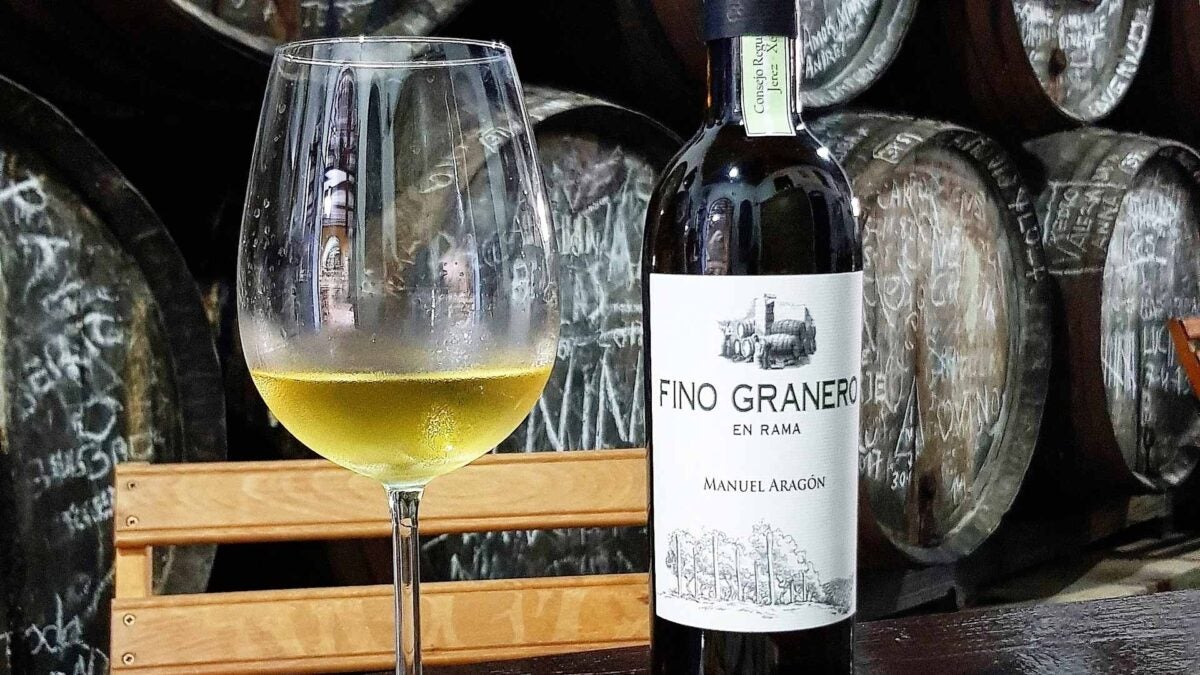 El Fino Granero en Rama de las Bodegas Manuel Aragón de Chiclana.