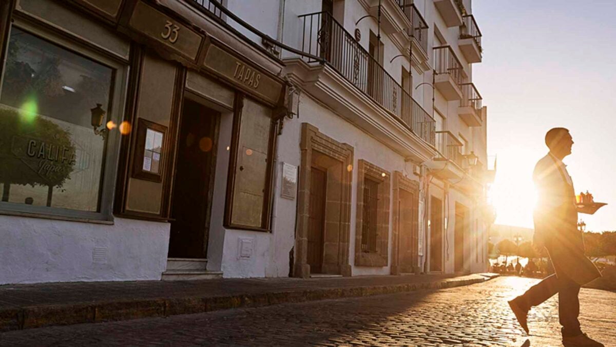 El Califa Tapas está en la calle Corredera de Vejer.