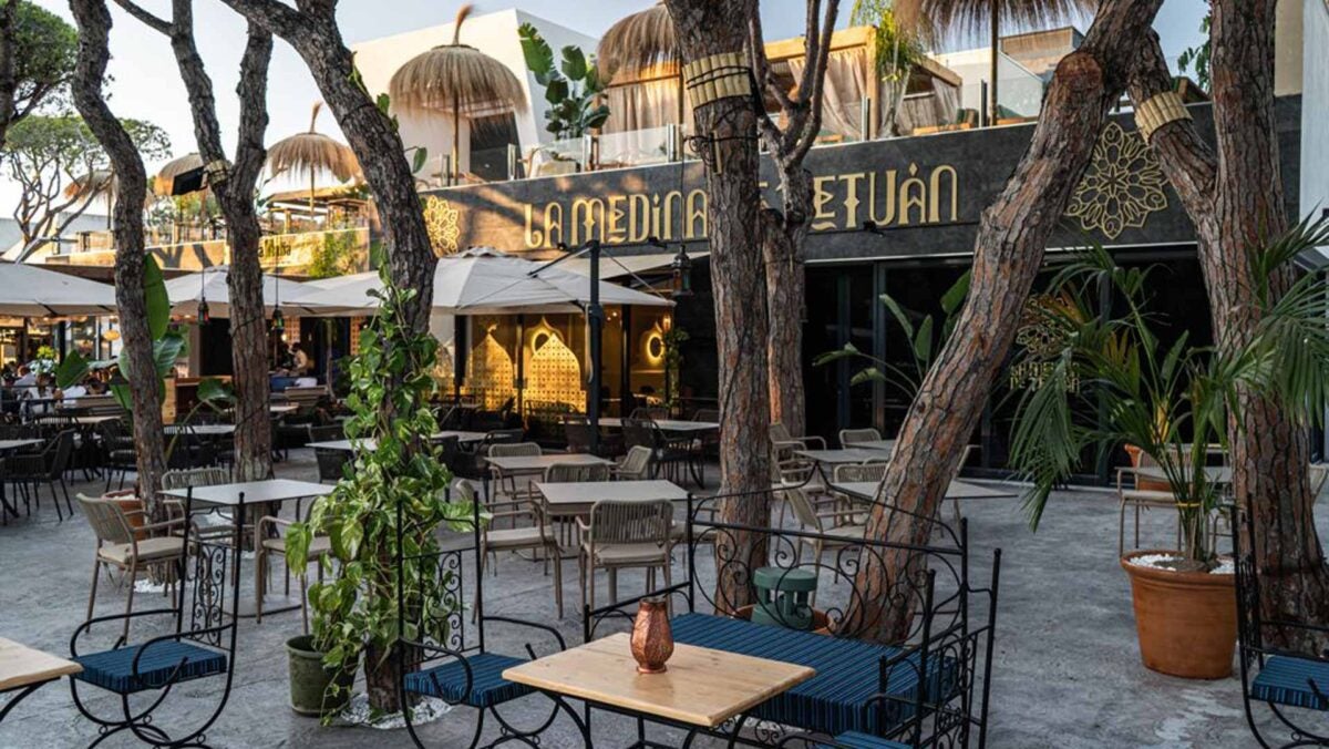 La Medina de Tetuán, abierto desde el 1 de julio en La Barrosa.