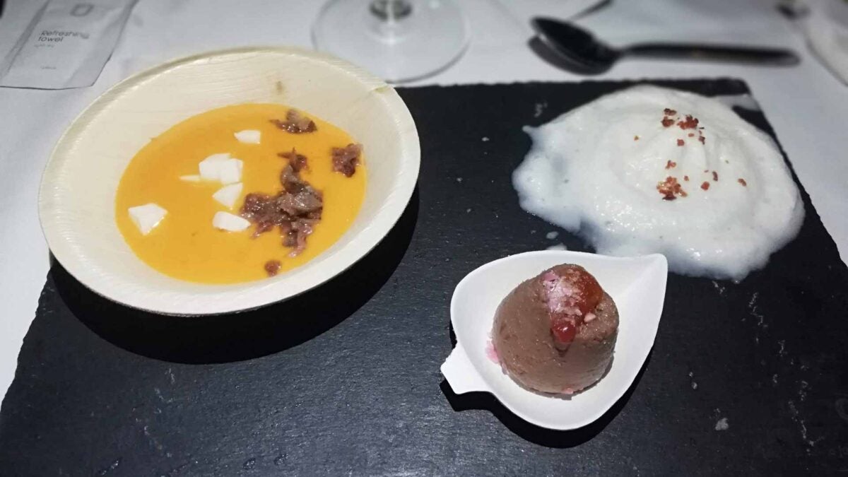 Los tres aperitivos de la cena en Zahara de la Sierra.