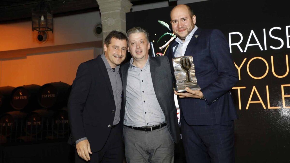 El equipo belga, ganador de la IX Copa Jerez, con Pitu Roca.