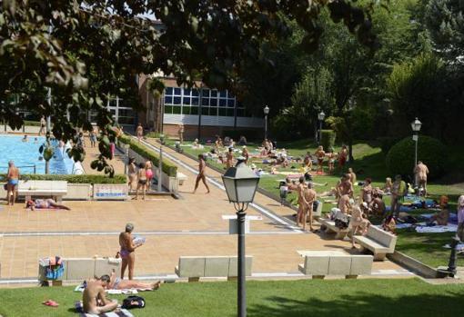 Una jornada sin bañador celebrada en la piscina de Casa de Campo el año pasad