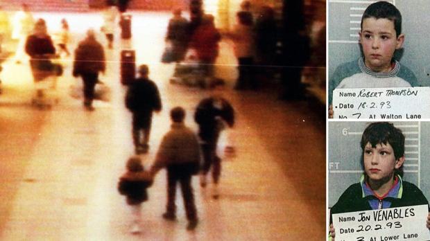 Captura de la cámara de seguridad que grabó a Thompson y Venables llevarse a James Bulger