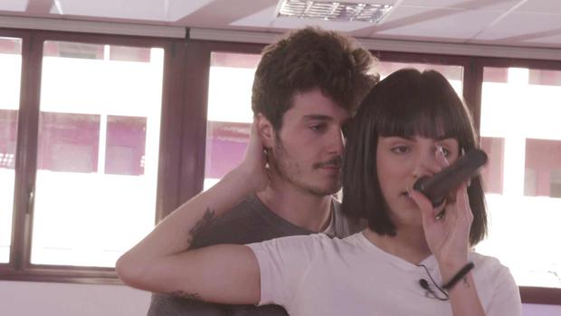 Natalia y Miki defienden «Nadie se salva» para acudir a Eurovisión 2019