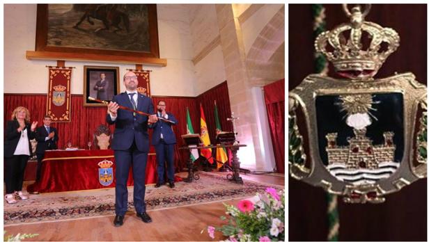 Imagen del escudo de la medalla deteriorada