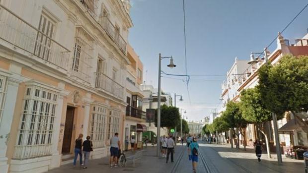 Imagen de la calle Real de San Fernando donde apareció el cadáver