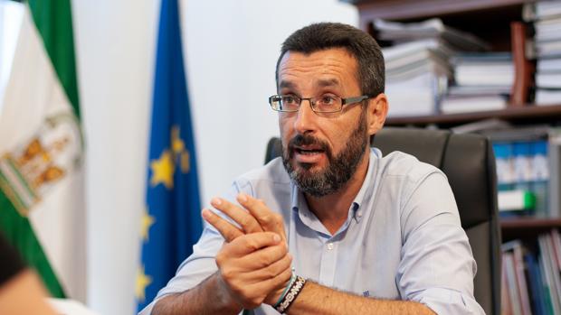 El alcalde de La Línea, Juan Franco.