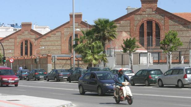 Los antiguos depósitos de la tabacalera, propuesta del Ayuntamiento para la Ciudad de la Justicia.
