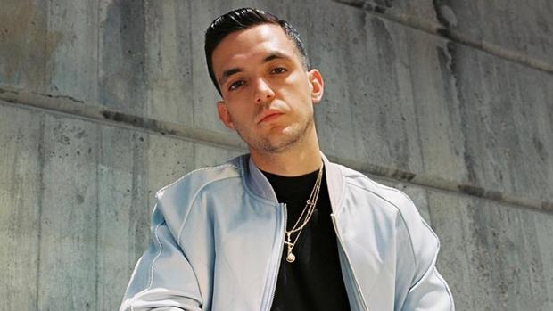 El artista madrileño, C. Tangana, presume de éxitos como 'Mala Mujer', 'Veneno' y 'Booty', en el que colabora junto a Becky G.